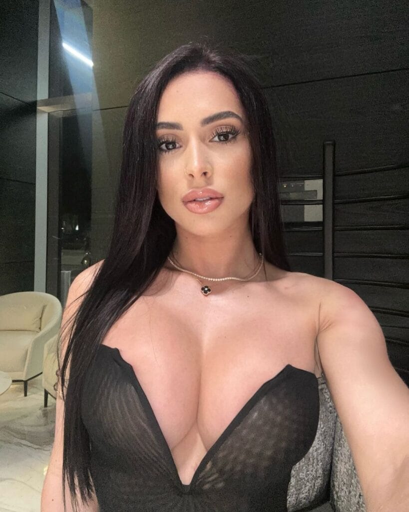 #2 Instagram Model Defends Family, Shoots At Armed Home Invaders