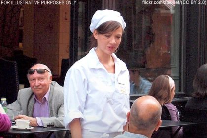 A waitress serves a grumpy pensioner for years, and one day, he leaves the keys to his home as a tip.
