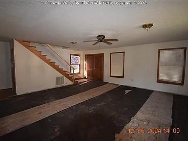 Charming Country Retreat with Endless Potential