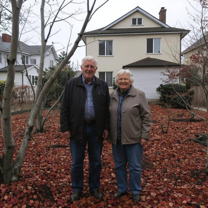 I Let My Elderly Neighbors Use My Land — Now They’re Charging Me $2,000 to Take It Back