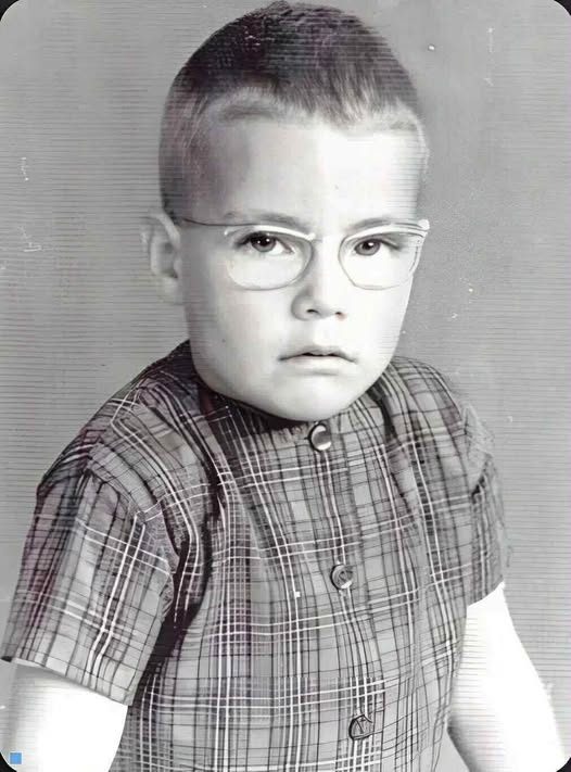 Recognize Him? Everyone Laughed at His Ballet Shoes But He Became a Legendary Actor Later